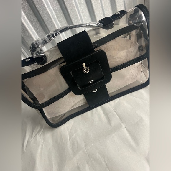 🔥🔥Zara Vinyl crossbody bag - Picture 6 of 8
